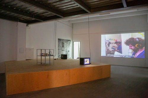 環顧全球藝術圖景 中間美術館“思想頻道”聚焦1980年代與影視美術道具置景的互動